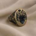 Elegance of the blue ring