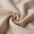 White Gold Luxurious Zircon Inlaid Ring