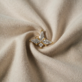 Laura – Stylish Earrings