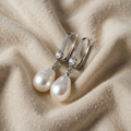 Dangling Earrings with Light Pearls