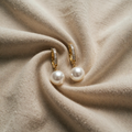 Stylish Earrings with Pearls and Zircons