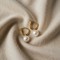Elegant Earrings with Golden White Pearls and Sparkling Pearls