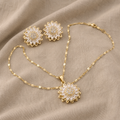 Two-tone sunflower set with zirconia petals