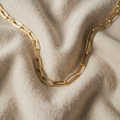 Gold-coloured necklace with large links