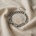 Selma – Bracelet with Chain Links and Rectangles