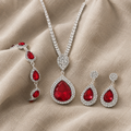 Jewellery Set in Silver and Rubies