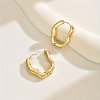 Curved Ear Cuff